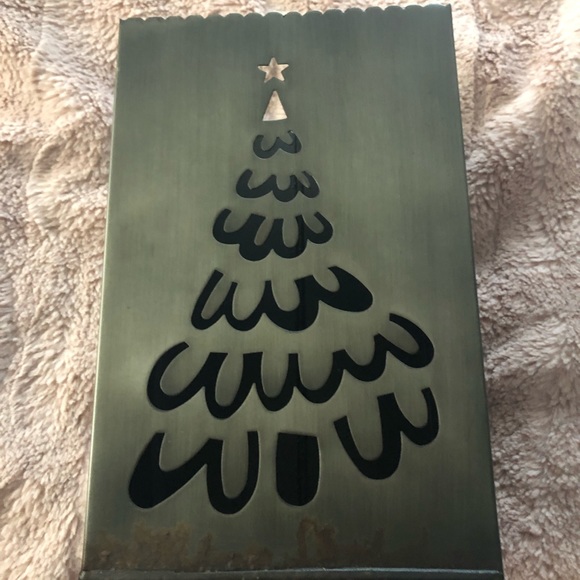 Crate&Barrel Other - Evergreen Luminary